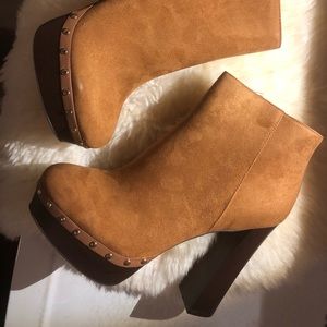 Brand new platform shoes from Report!